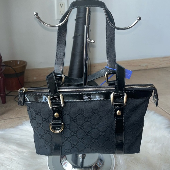 Gucci Handbags - TOM FORD GUCCI TOTE